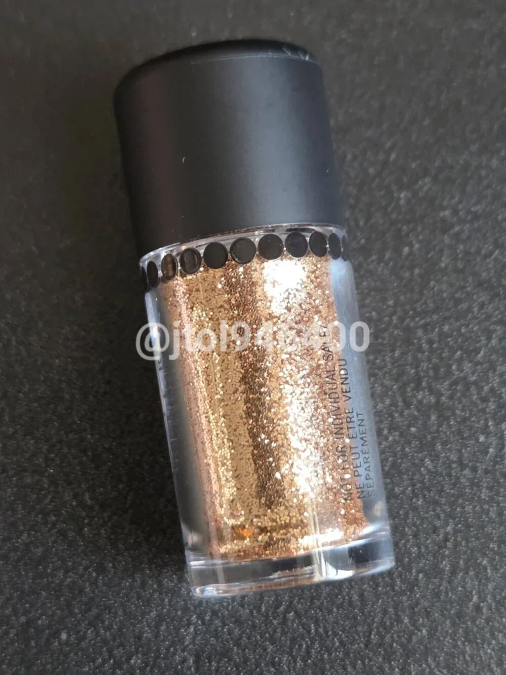 MAC Cosmetics mac gold